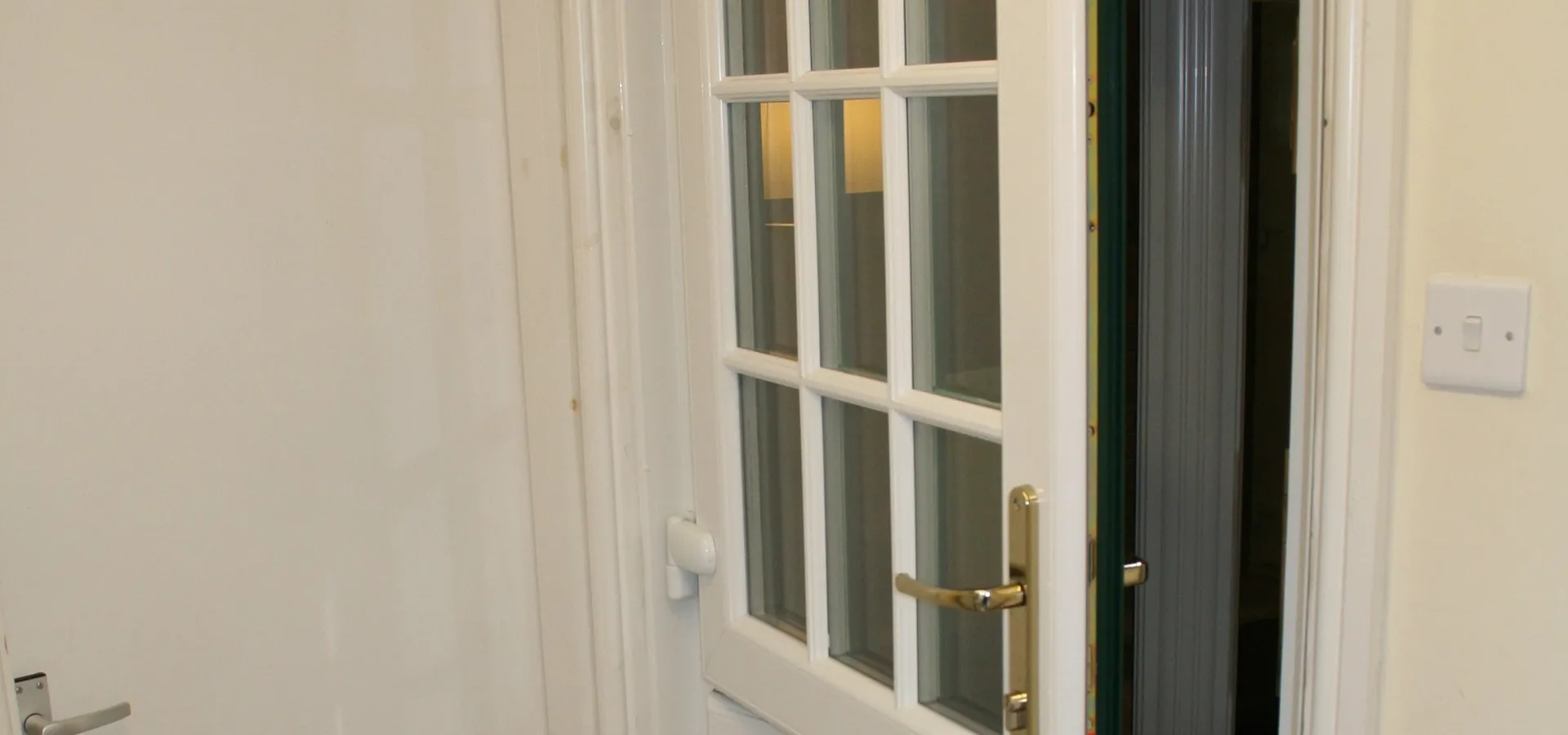 Stable Doors Hanwell